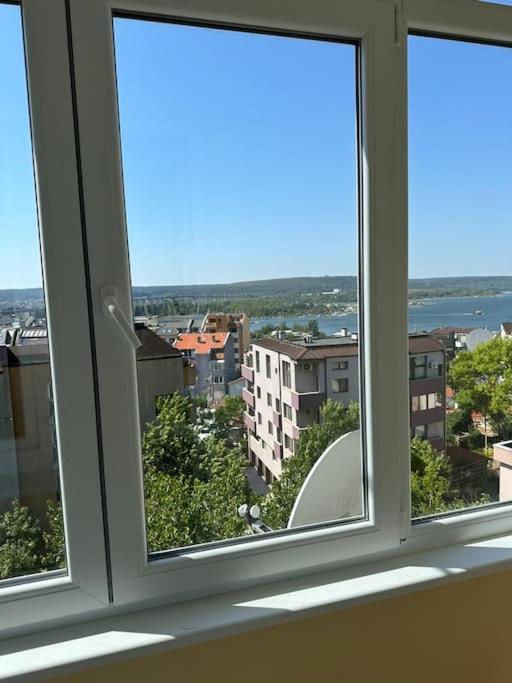 Апартамент Каролина Varna Exterior foto